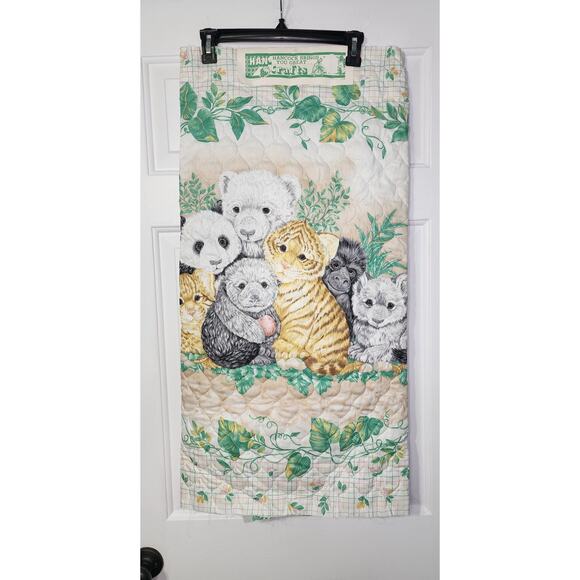 Babies Of The Wild Hancock Crafts Vintage Quilt Baby Blanket Panel 45" W x 34" L - Picture 1 of 4